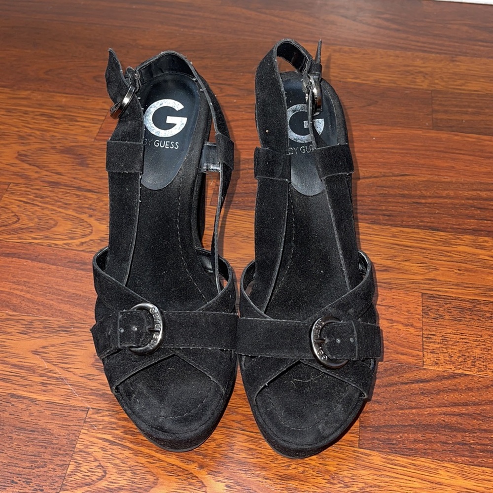 G by Guess heels - Picture 2 of 6